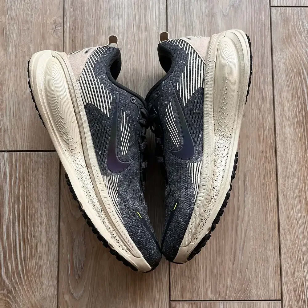Nike ZoomX Vomero 18 Running Medium Ash College Grey Pale Ivory Black